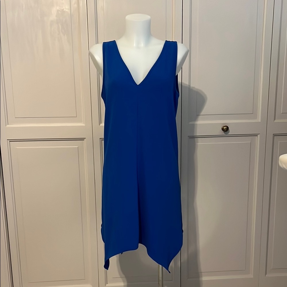 Elegant Blue Sleeveless Dress